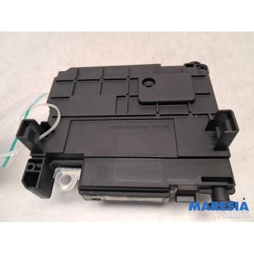 Citroen - C4 Picasso - Fuse box