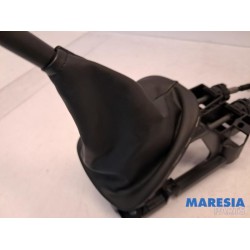 Peugeot - 107 - Gear stick