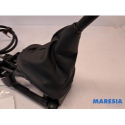 Peugeot - 107 - Gear stick