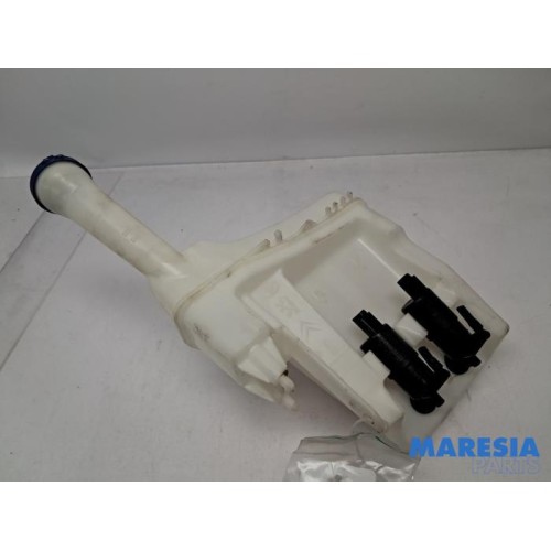 Peugeot - 107 - Front windscreen washer reservoir