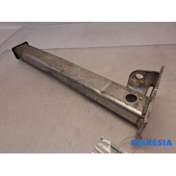 Citroen - C4 - Front part support