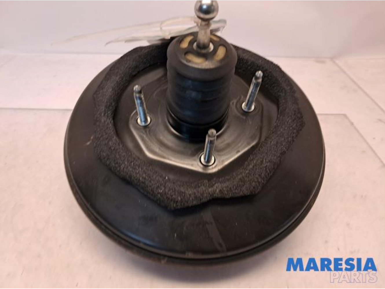 Citroen - C4 - Brake servo