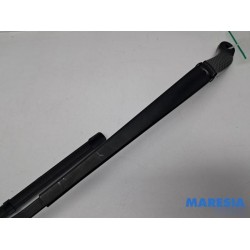 Citroen - C4 - Front wiper arm