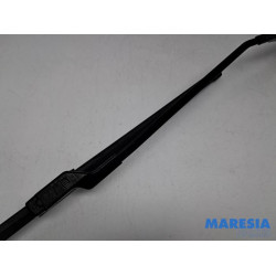 Citroen - C4 Picasso - Front wiper arm