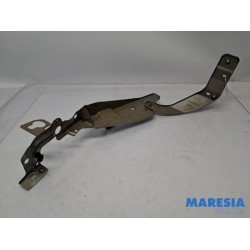Citroen - C4 Picasso - Headlight frame, right