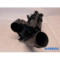 Citroen - C4 Picasso - Air box