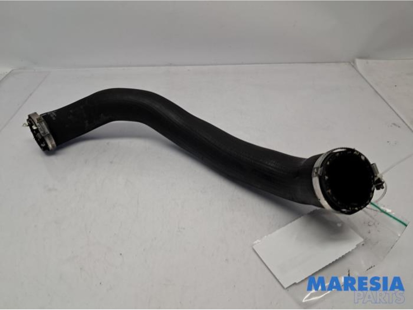 Citroen - C4 Picasso - Intercooler hose