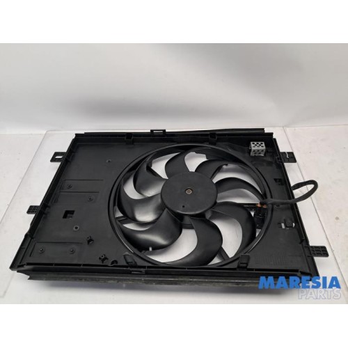Citroen - C4 Picasso - Fan motor
