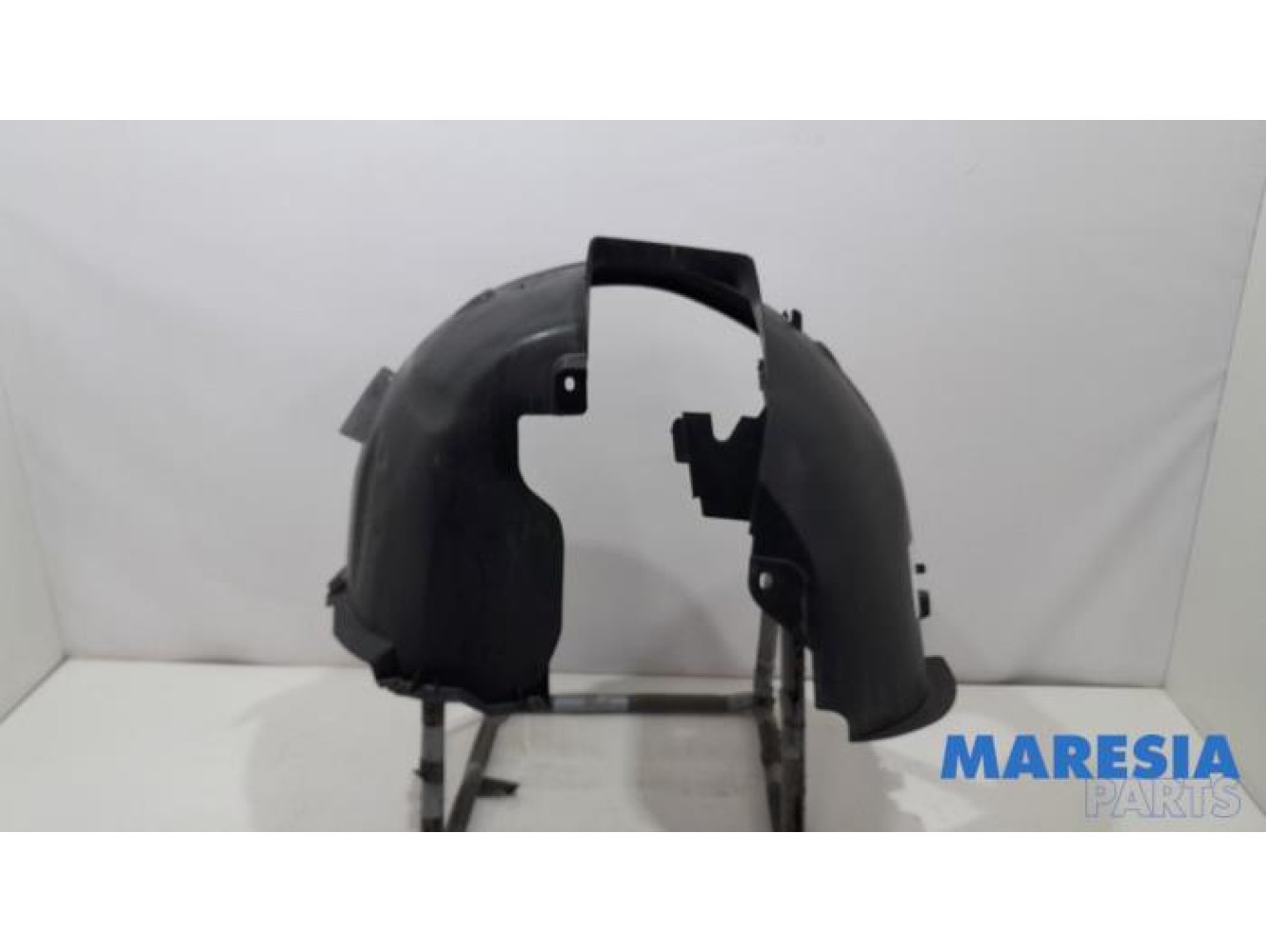 Citroen - C4 Picasso - Wheel arch liner