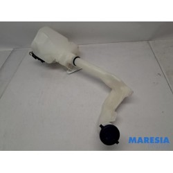 Peugeot - 207 - Front windscreen washer reservoir