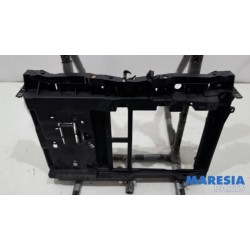 Peugeot - 207 - Front panel
