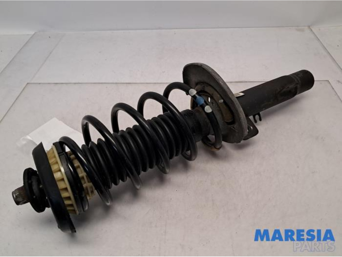 Peugeot - 207 - Front shock absorber rod, right