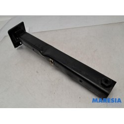 Peugeot - 207 - Front part support