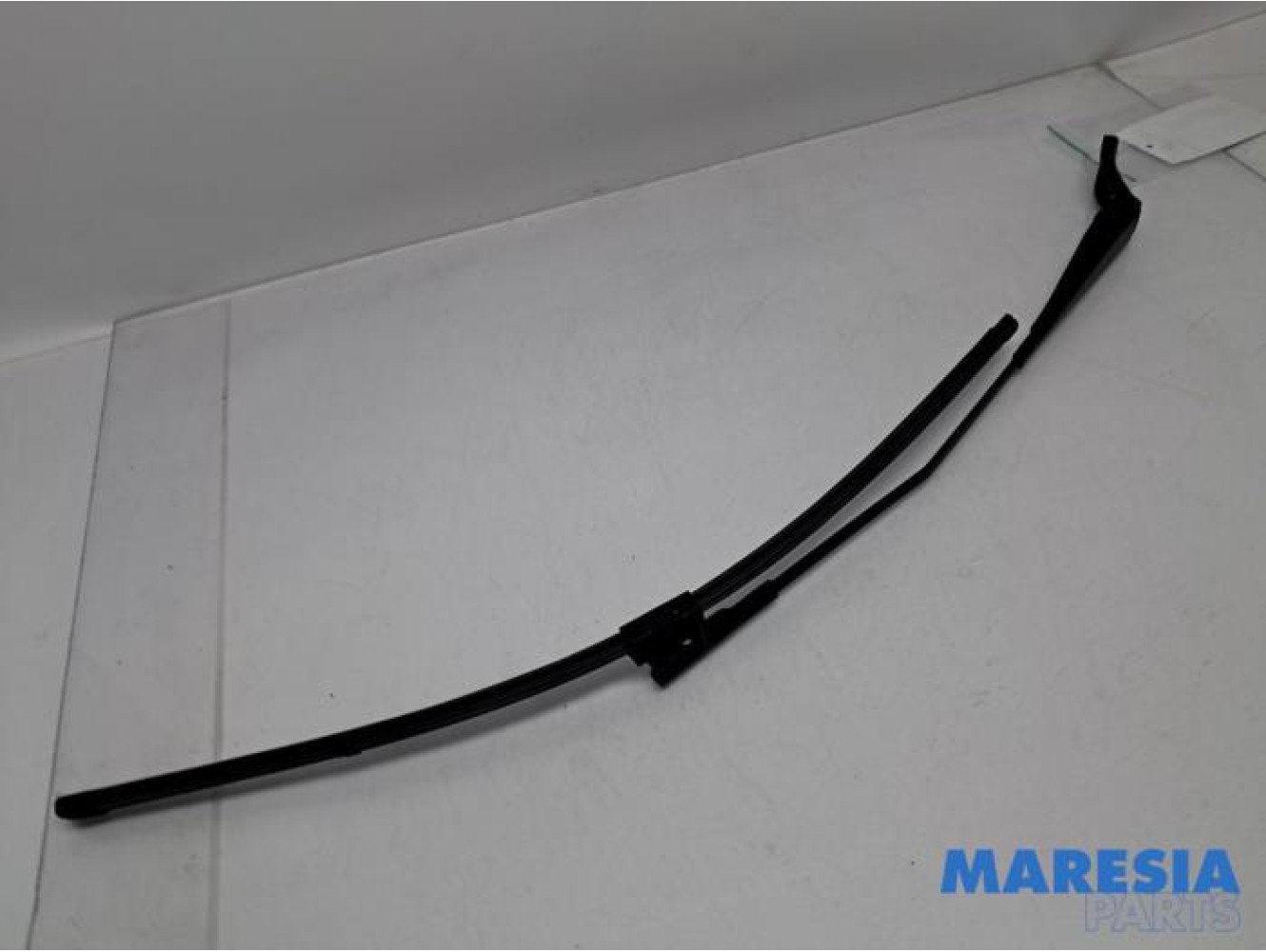 Peugeot - 207 - Front wiper arm