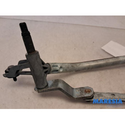 Peugeot - 207 - Wiper mechanism