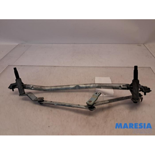 Peugeot - 207 - Wiper mechanism