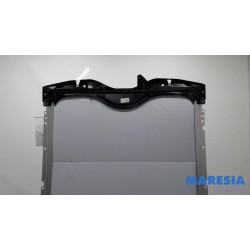 Peugeot - 508 - Sliding headliner mechanism