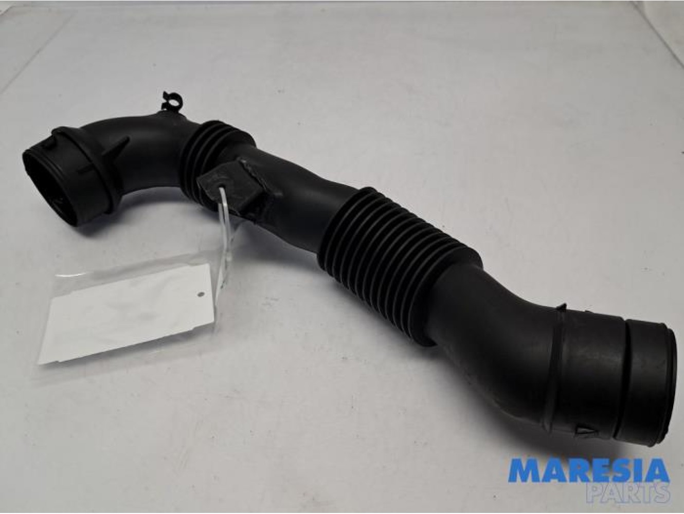 Peugeot - 207 - Air intake hose
