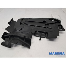 Peugeot - 207 - Air funnel