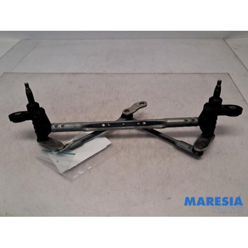 Fiat - 500 - Wiper mechanism