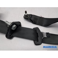Fiat - 500 - Rear seatbelt, left