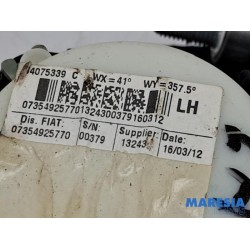 Fiat - 500 - Rear seatbelt, left
