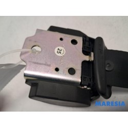 Renault - Trafic - Front seatbelt, centre