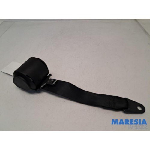 Renault - Trafic - Front seatbelt, centre