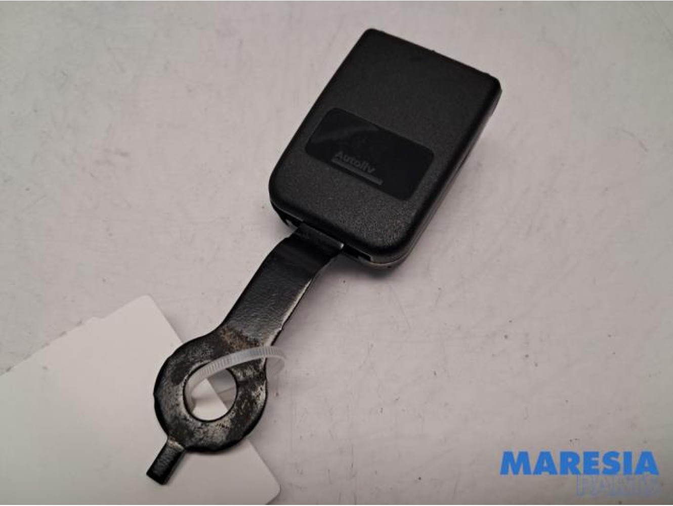 Renault - Master - Front seatbelt buckle, right
