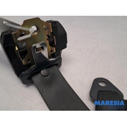 Renault - Trafic - Front seatbelt, centre