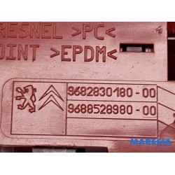 Citroen - Berlingo - Extra Remlicht midden