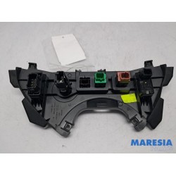 Citroen - Berlingo - Multi-functional window switch