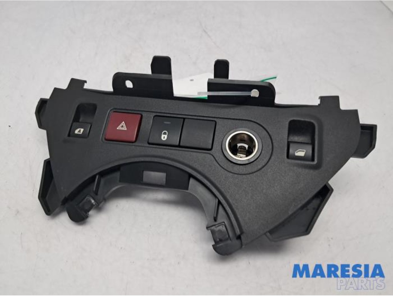 Citroen - Berlingo - Multi-functional window switch