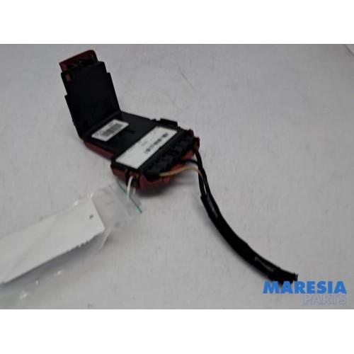Citroen - Berlingo - Fuse box