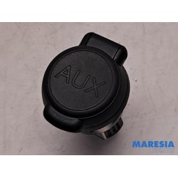 Citroen - Berlingo - AUX / USB connection