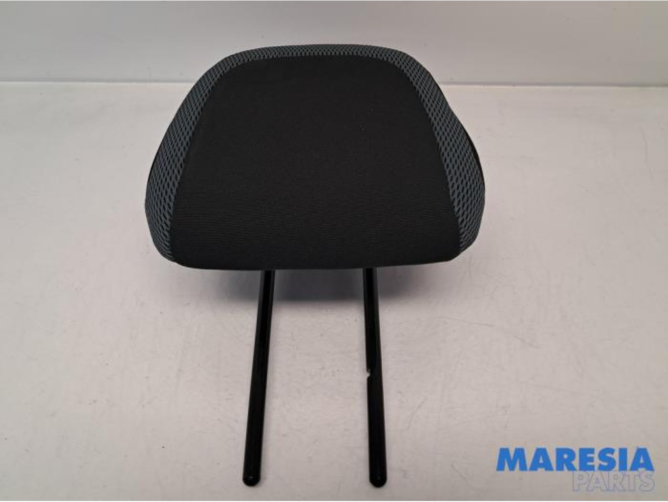 Citroen - Berlingo - Headrest