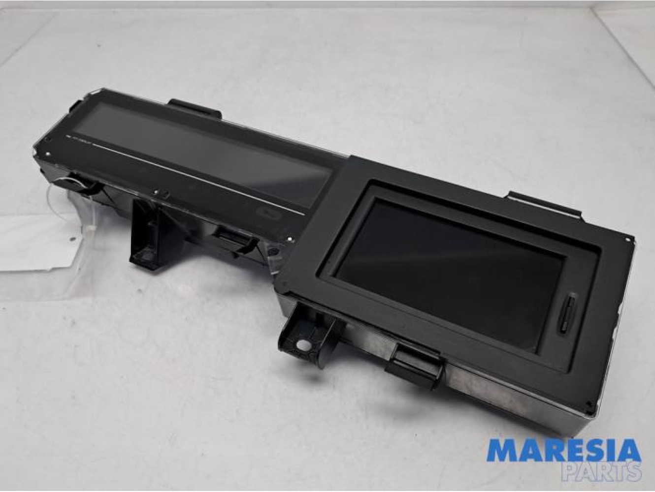 Renault - Scenic - Instrument panel