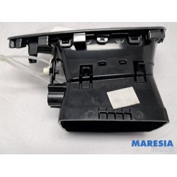 Renault - Scenic - Luchtrooster Dashboard