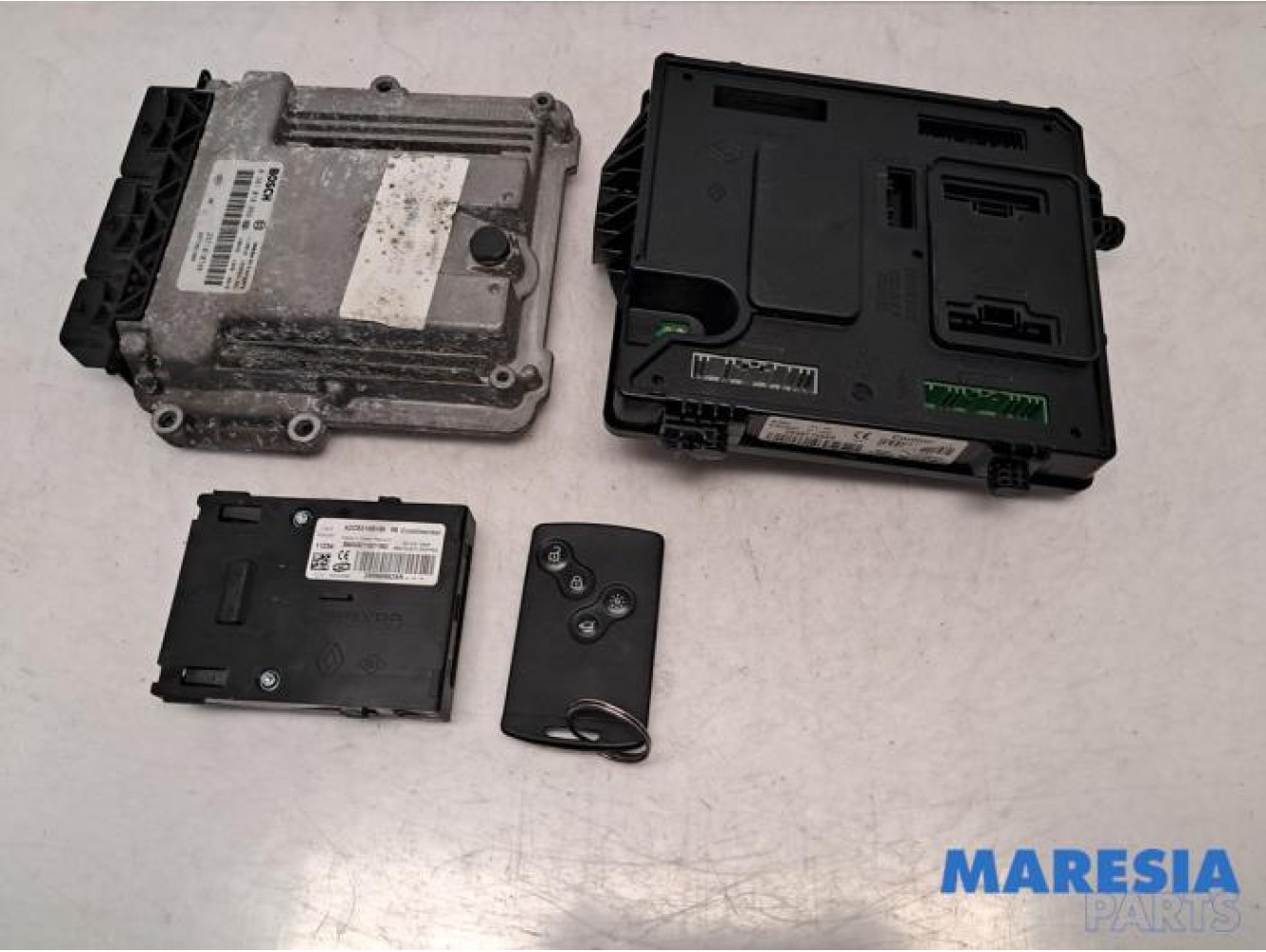 Renault - Scenic - Engine management computer