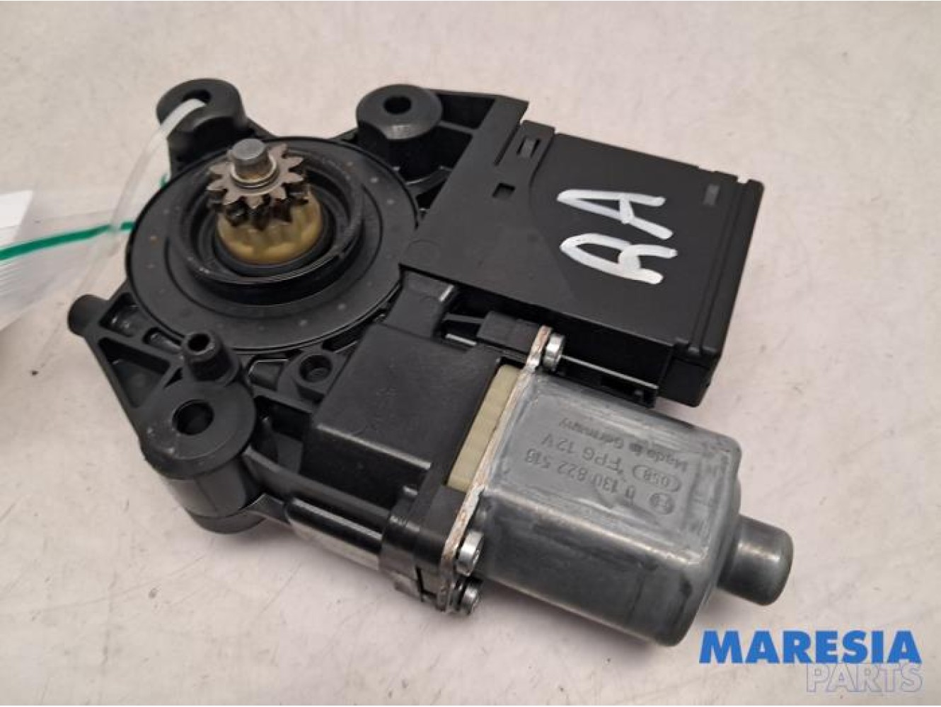 Renault - Scenic - Rear door window mechanism 4-door, right