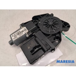 Renault - Scenic - Rear door window mechanism 4-door, left