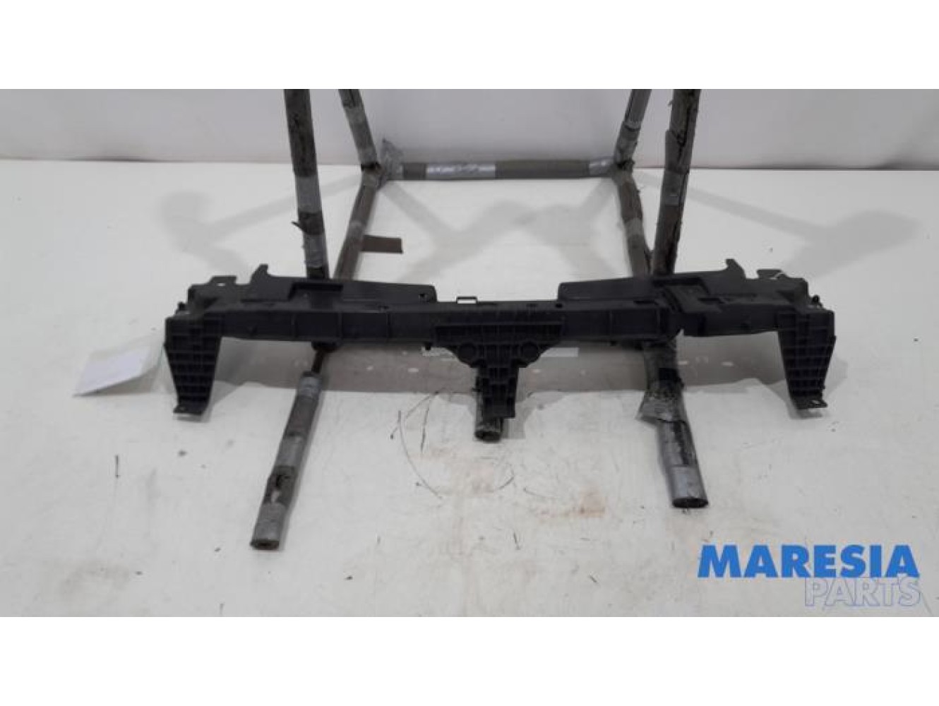 Peugeot - 508 - Front part support