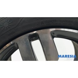 Peugeot - 508 - Sportvelgenset + banden