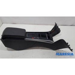 Peugeot - 508 - Middle console