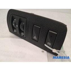 Renault - Scenic - AIH headlight switch