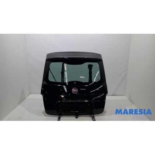 Fiat - 500 - Tailgate