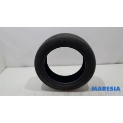 Renault - Scenic - Tyre
