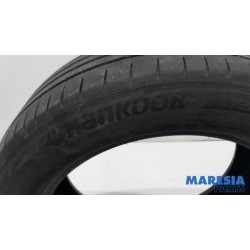 Renault - Scenic - Tyre