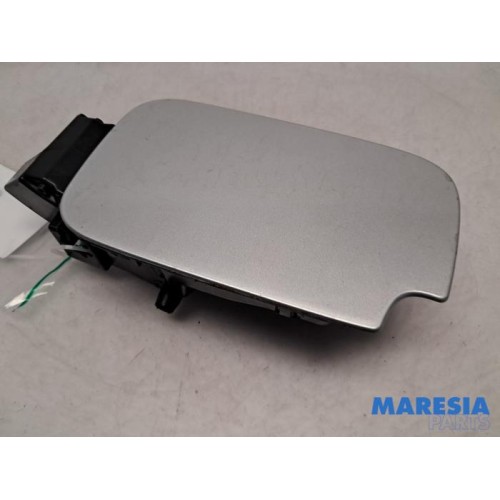 Citroen - Berlingo - Tank cap cover