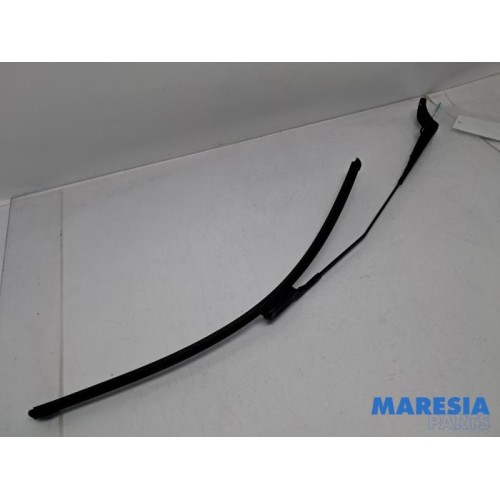 Citroen - Berlingo - Front wiper arm